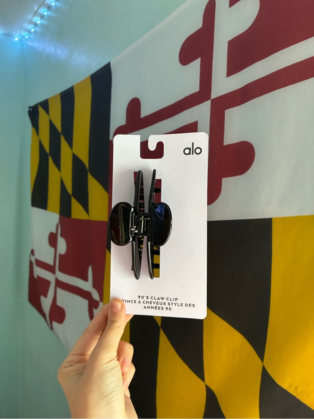 ALO Yoga Black Hair Claw Clip - Picture 3 of 4